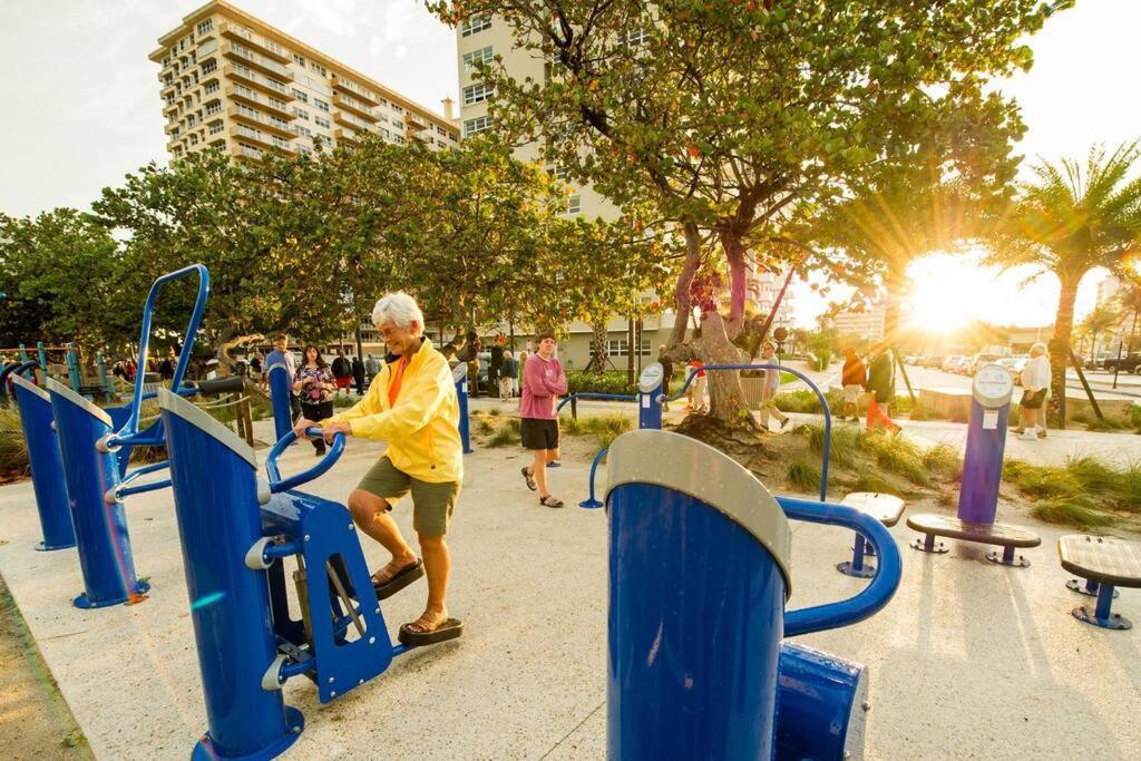 Beachway Per Ankh Pompano Beach Extérieur photo