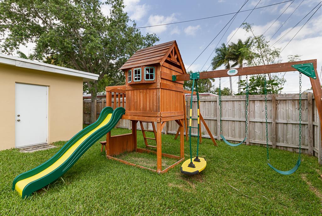 Beachway Per Ankh Pompano Beach Extérieur photo