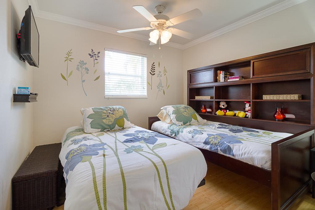 Beachway Per Ankh Pompano Beach Extérieur photo
