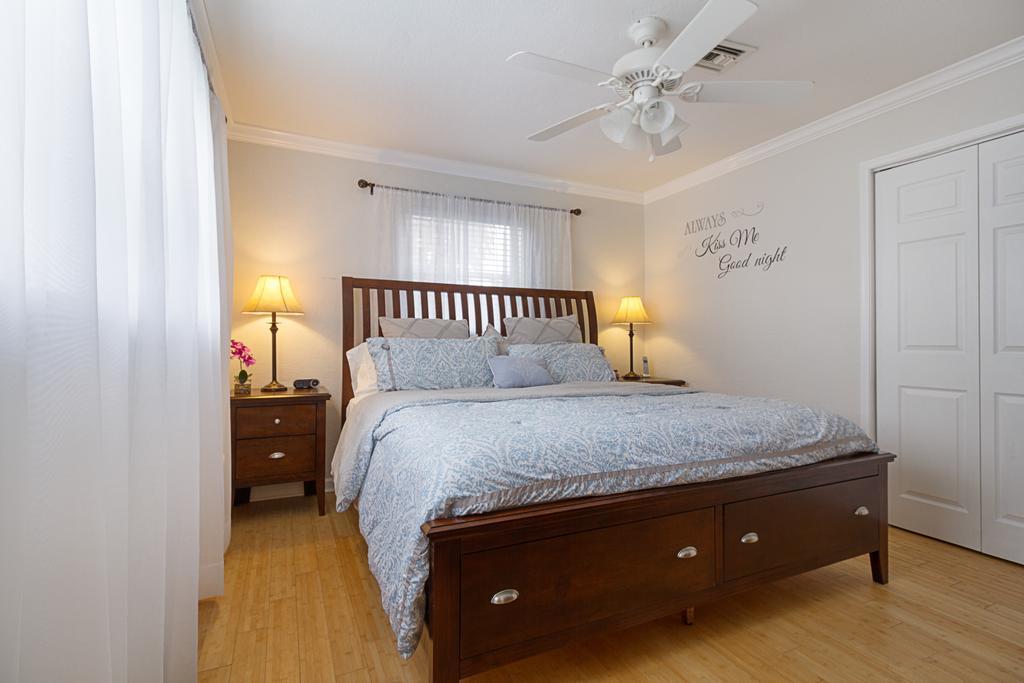 Beachway Per Ankh Pompano Beach Extérieur photo